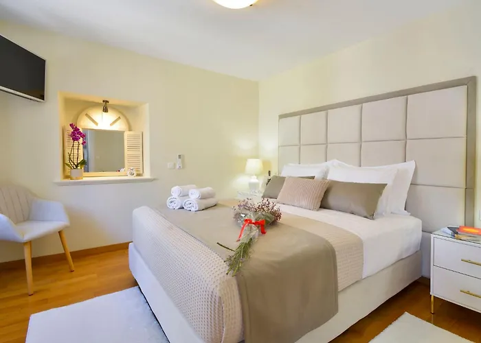 Fk Liston Apartment